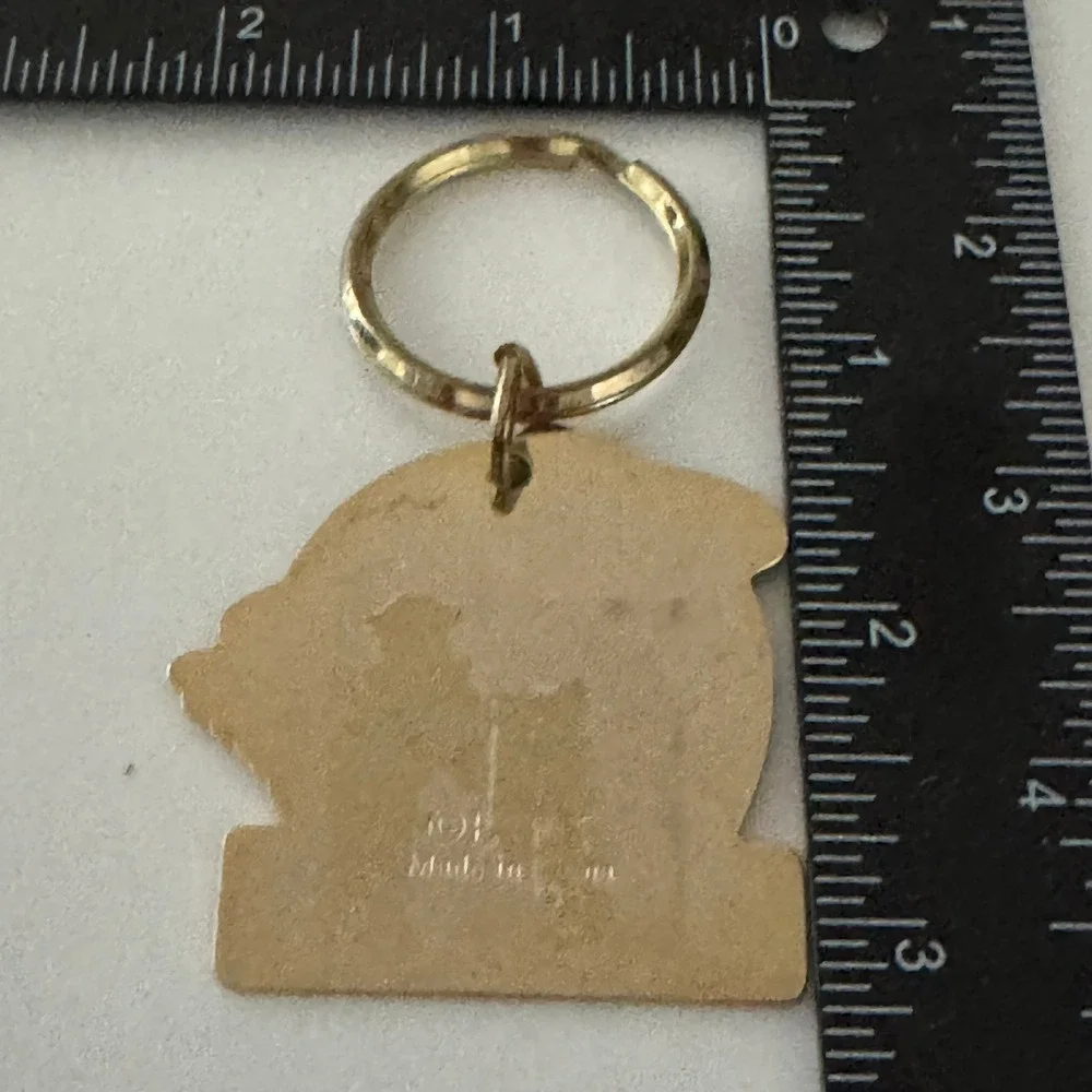 San Diego Orca Whale‎ Keychain Souvenir Gold Tone Enamel Metal
